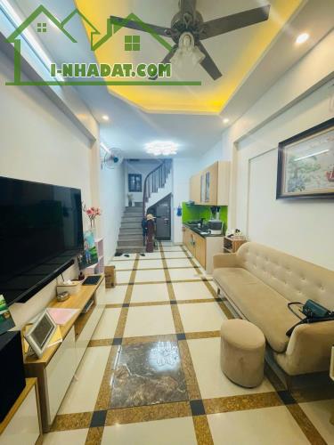 BÁN NHÀ ĐỘI CẤN, BA ĐÌNH, 35M X 5 TẦNG, THOÁNG 2 MẶT, FULL NỘI THẤT, SỔ ĐẸP NỞ HẬU - 4