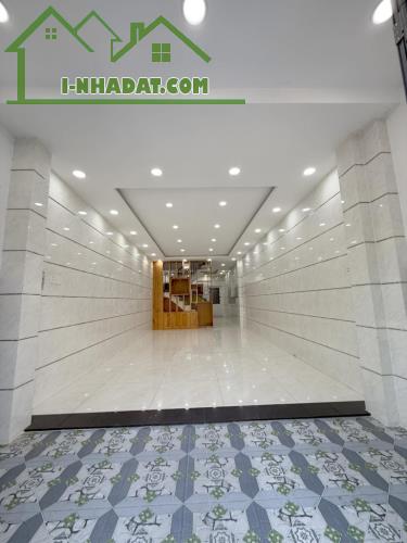 MẶT TIỀN KINH DOANH, 2 TẦNG, NGAY GÒ XOÀI - LÊ VĂN QUỚI, 54M2, SỔ ĐẸP HOÀN CÔNG ĐỦ, GIÁ