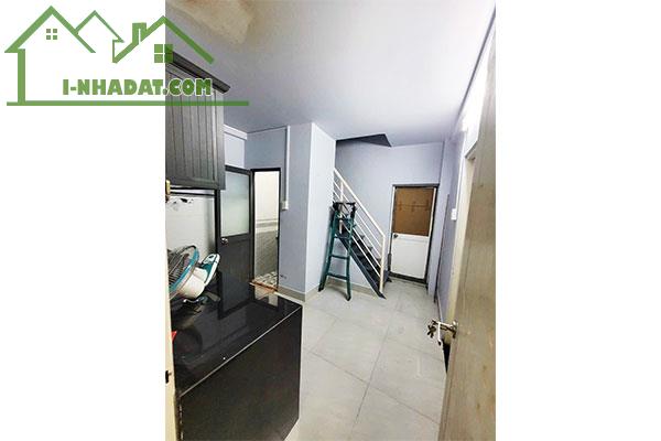 Nhà mặt tiền KD đa nghành, lô góc sân rộng, gần Phan Đăng Lưu, chỉ hơn 7 tỷ - 3