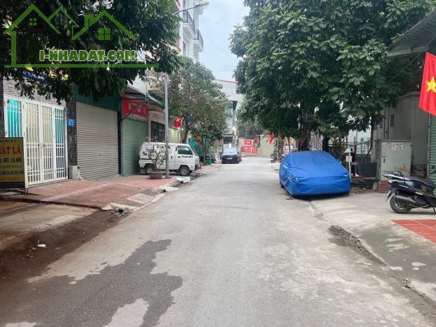BÁN ĐẮT LA KHÊ HÀ ĐÔNG_PHÂN LÔ VỈA HÈ_LINH DOANH ĐỈNH CAO_TẶNG NHÀ CẤP 4_DT:50M_GIÁ 12,6TỶ - 3