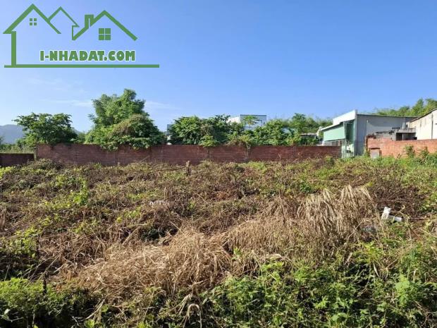 Bán lô đất diện tích 9,6m x 21m hẻm nhựa đường số 18 xã Tam Phước, huyện Long Đất.
