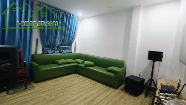 Bán nhà mặt phố Q.9, 58m², 4 tầng, 6.7 tỷ, sổ hồng - 2