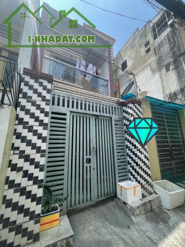 🌳Nhà bán Hậu Giang phường 11 Quận 6 . Gần chợ cây Gõ và Chợ Lớn . DTSD 90m2