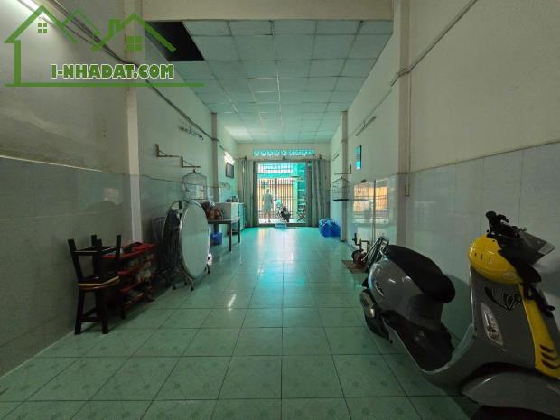 BÁN NHÀ GỘP 2 SỔ LIỀN NHAU TRƯƠNG ĐĂNG QUẾ P3, THÔNG RA PHẠM VĂN ĐỒNG GẦN NGÃ 6 Gò Vấp - 3