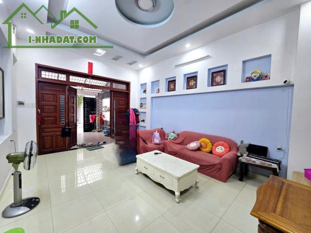 Bán nhà hẻm xe hơi đường số 19 Khu bên sông Hiệp Bình Chánh, Thủ Đức - 1