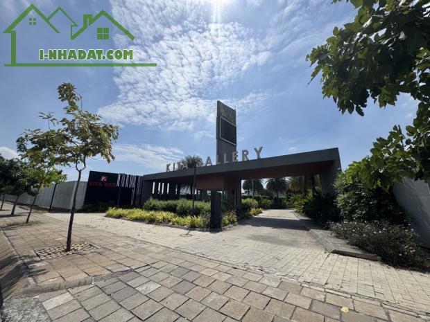 Bán nhà  MẶT TIỀN VÕ VĂN KIỆT 12x30M ngay WHITE PALACE. Nhỉnh 30 tỷ - 1