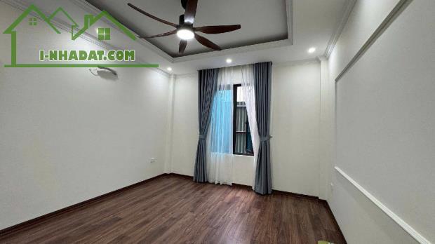🏡 Nguyễn Văn Cừ - Long Biên - 71m2 - 11,7 tỷ - Dân xây - Ô tô - 2 thoáng - 5