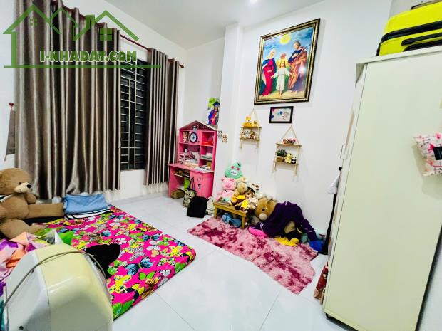 BÁN NHÀ 1TRỆT 2LẦU 2 MẶT TIỀN, P. BÌNH ĐA, BIÊN HÒA, ĐỒNG NAI–CHỈ 3TỶ - 2