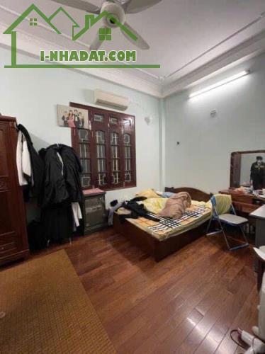 bán nhà Đống Đa 85m Trường Chinh, lô góc, sổ đỏ vuông đẹp - 4