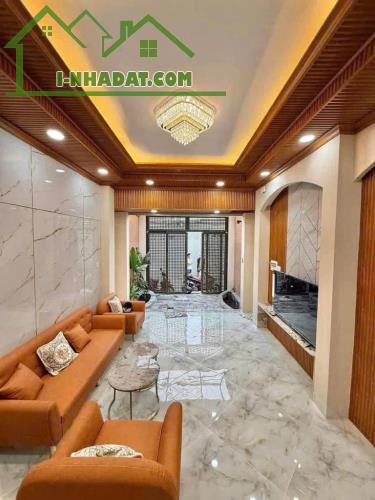 BÁN NHÀ MẶT TIỀN LỚN - 88M2 -  XE HƠI NGỦ TRONG NHÀ - 5 TẦNG MỚI - DT HƠN 20TR/TH - CHỈ 8T