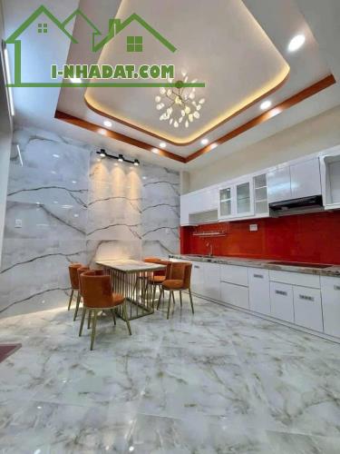 BÁN NHÀ MẶT TIỀN LỚN - 88M2 -  XE HƠI NGỦ TRONG NHÀ - 5 TẦNG MỚI - DT HƠN 20TR/TH - CHỈ 8T - 3