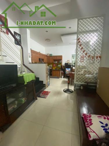 Bán nhà P8 (p.Hưng Phú) Q8. 4 tầng 61m2 [4.3/4.6×14] ngay chợ sáng Trần Văn Thành 6Tyxx - 1