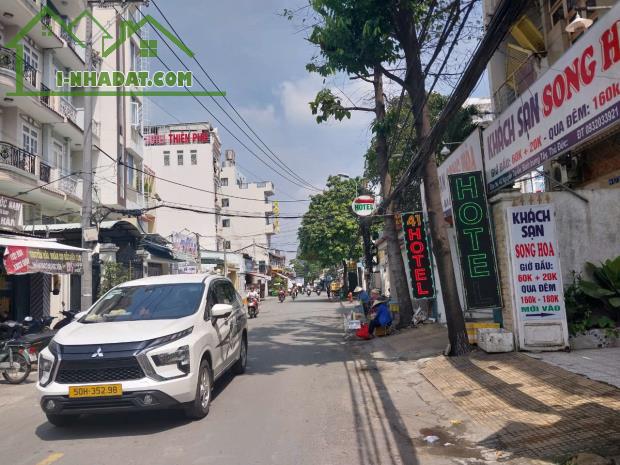 🏡 Bán nhà Bình Trưng Tây, Thủ Đức 95m2, 4Tầng Gần Chợ, Chỉ 8 Tỷ 5 - 4