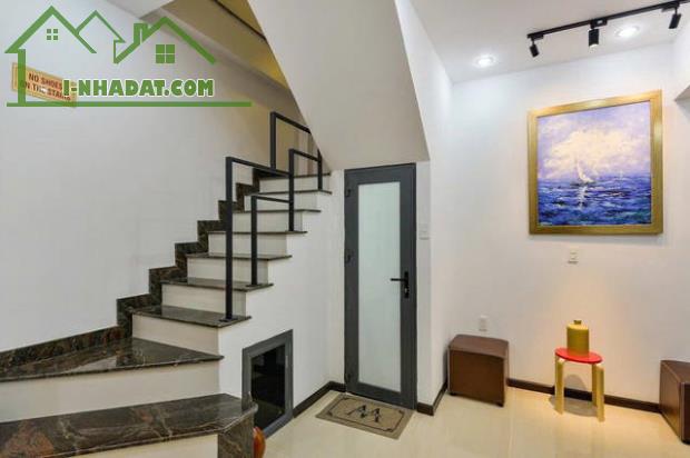 BÁN NHÀ ĐẸP, 4 TẦNG, 3PN, 4WC - VỊ TRÍ VÀNG ĐỀ THÁM, QUẬN 1 - CHỈ 5.7 TỶ - 2