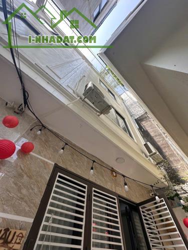 Bán nhà Đồng Mai Hà Đông ngõ rộng chỉ 30 m ra ôtô tránh 33m2 nhỉnh 3 tỷ - 4