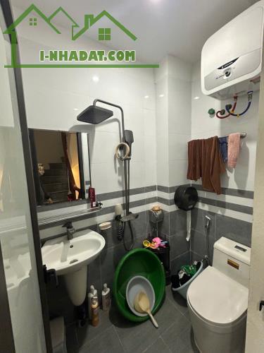 Bán nhà Đồng Mai Hà Đông ngõ rộng chỉ 30 m ra ôtô tránh 33m2 nhỉnh 3 tỷ
