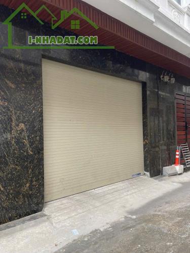 Ngọc Thuỵ 50m2 5 tầng đẹp, trung tâm quận Long Biên