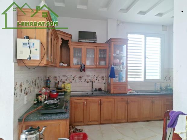 Bán gấp nhà đẹp ở ngay khu VIP Đường Số 3, diện tích lớn 160m2, ngang 10m, 4T, SHR. - 1