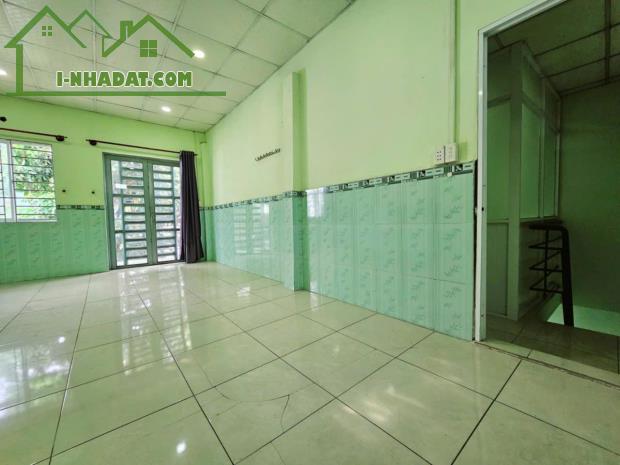 BÁN NHÀ SIÊU HIẾM. DT 46m2, GIÁ 3.65 tỷ - 2