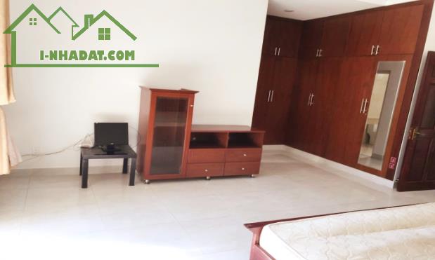 Bán nhà Thảo Điền Quận 2, DT 6x20m, CN 117m2, nhà 3 tầng. Giá 24.8 tỷ - 2