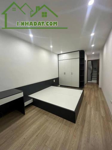 QUANG TIẾN ĐẠI MỖ - OTO ĐỖ 6 TẦNG THANG MÁY - GIÁ CHỈ CÓ NHỈNH 7 TỶ NHỎ - 4