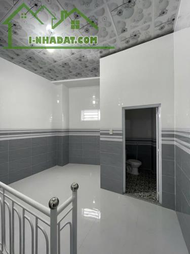 Nhà mới xây mặt tiền Nguyễn An Ninh P3 Mỹ Tho Tiền Giang - 2