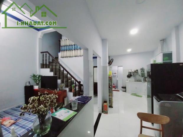 HXH BÁN NHÀ P.TTN QUẬN 12 GẦN 80m2 -2 TẦNG– SÂN RỘNG – GIÁ TỐT NHỈNH 4 TỶ - 1
