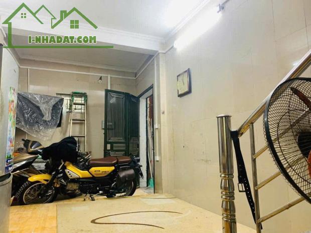 Bán nhà riêng, 30M mặt ngõ OTO tại Hạ Đình, 1,6 tỷ, 30m2, giá cực chất - 4