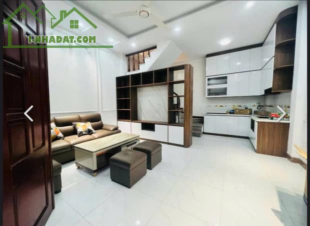 BÁN NHÀ 2 MẶT TIỀN,  NGUYỄN CHÍ THANH, ĐƯỜNG Ô TÔ,  KINH DOANH ĐỈNH kh DÒNG TIỀN - 2