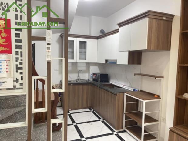 Bán nhà 5 tầng 4 ngủ 30m2 ô tô đỗ cửa đường Nguyễn Văn Linh giá chỉ 5.1 tỷ - 4