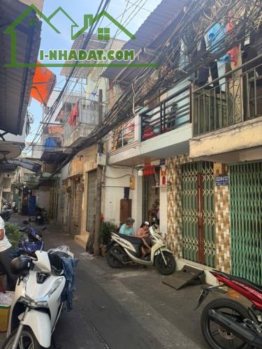Bán nhà hẻm xe hới, Q1, P Bến Nghé - 1