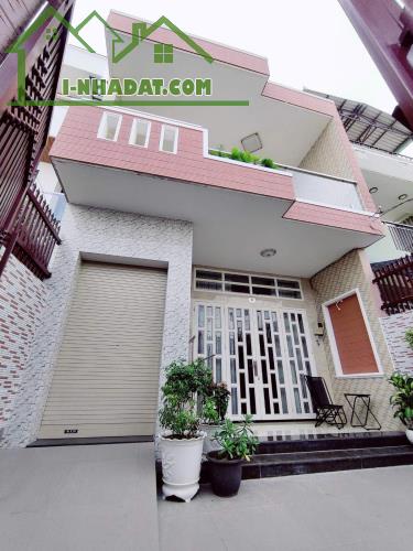 Bán Nhà TT Trường Thọ 165m2 giá chỉ 50tr/m2 ngang lớn nở hậu 8m