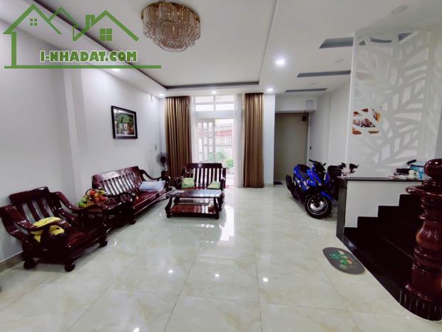 Bán Nhà TT Trường Thọ 165m2 giá chỉ 50tr/m2 ngang lớn nở hậu 8m - 1