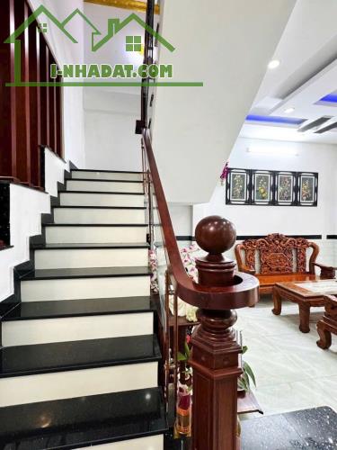 NHÀ ĐẸP 5 TẦNG-DT KHỦNG 7MX15M- KHU VIP PHAN HUY ÍCH P15 TÂN BÌNH-NỘI THẤT SANG TRỌNG - 3