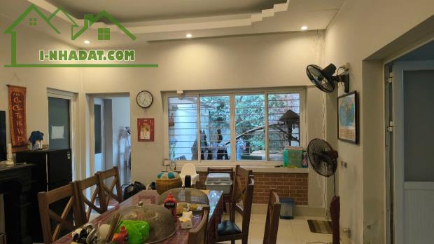 Bán nhà phường Nhật Tân 490m2 – Vỉa hè rộng – Kinh doanh đỉnh  – 140 tỷ . - 3