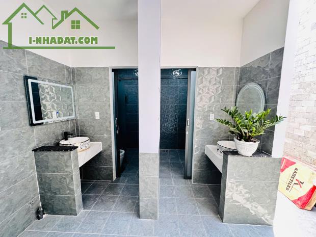 Bán nhà gần Công An, chợ, trường, y tế P.Trảng Dài DT150m2, 3PN, sân hơi - 4