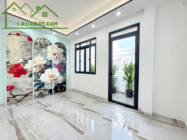 Bán nhà mới 3 lầu mặt tiền đường Hưng Phú Phường 9 Quận 8 - 2