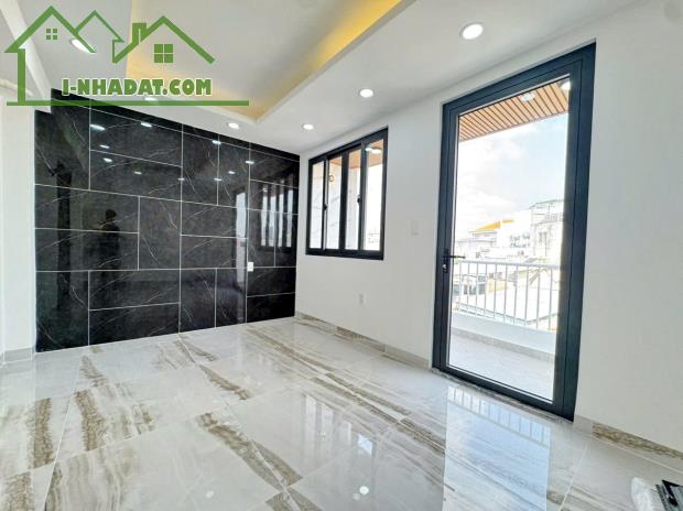 Bán nhà mới 3 lầu mặt tiền đường Hưng Phú Phường 9 Quận 8 - 3