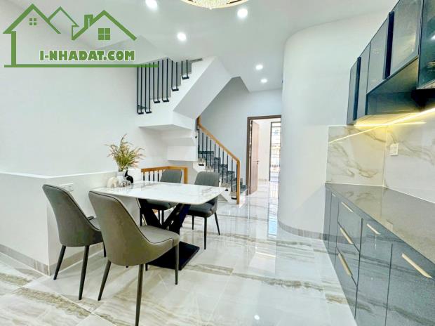 Bán nhà mới 3 lầu mặt tiền đường Hưng Phú Phường 9 Quận 8 - 4