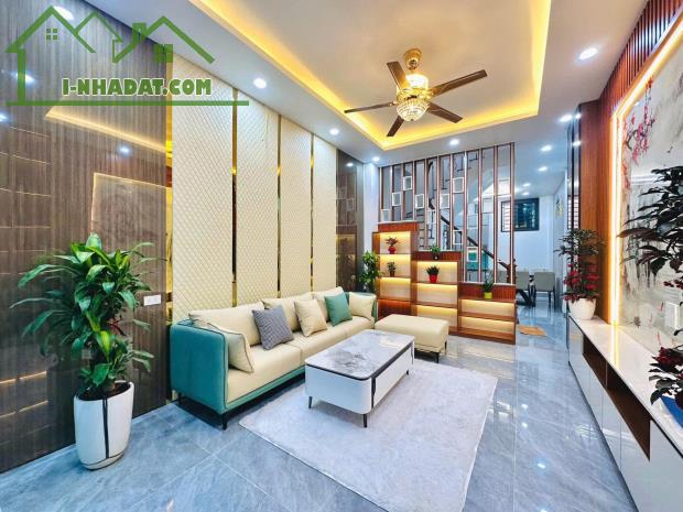 NHÀ QUAN NHÂN - FULL NỘI THẤT - Ở NGAY, 50M2/TẦNG - CHỈ 7.7 TỶ