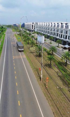 Nhà phố mặt tiền 1 trệt, 3 lầu cạnh đường DT769, sân bay Long Thành - 2