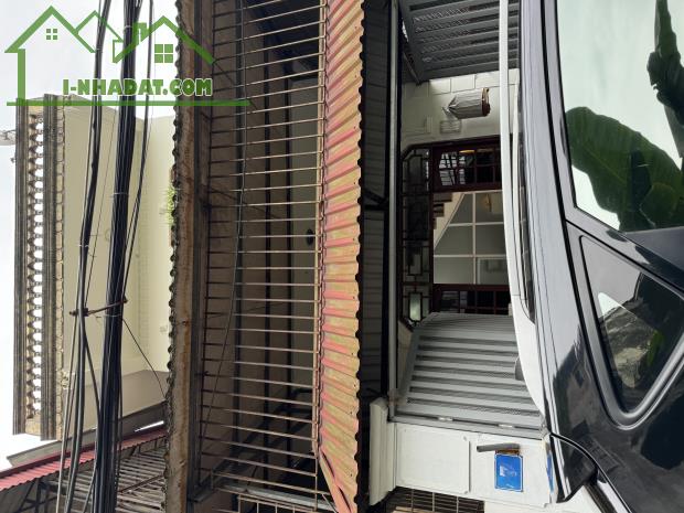 📍 NGỌC THỤY – ĐƯỜNG TRẢI NHỰA – Ô TÔ ĐỖ TRONG NHÀ – 105M², MẶT TIỀN 5.2M