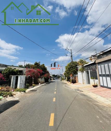 Đất mặt tiền A5 Phạm Ngũ Lão 10x26m   Thổ cư 150m2 - 1
