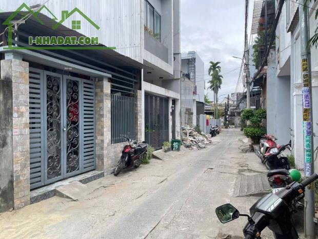 NHÀ LỮNG ĐÚC ĐẸP, DT 112M2, Ô TÔ VÀO TẬN NHÀ - NGUYỄN HUY TƯỞNG, LIÊN CHIỂU - CHỈ 3.09 TỶ