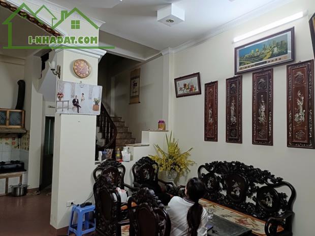 Bán nhà Vũ Trọng Khánh 55m2, 5 tầng-Dân xây, ở sướng- Hàng xóm nhà giàu làng Việt Kiều.