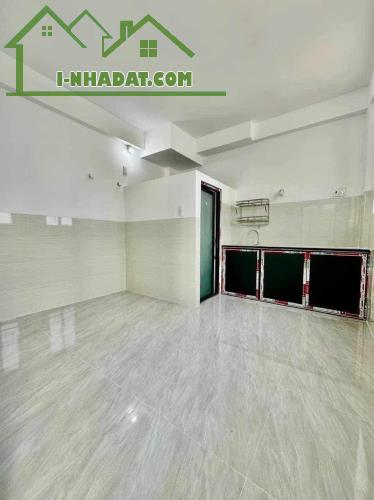 Bán nhà Mặt tiền Tây Sơn - gần Chợ Tân Hương, DT: 4.9x24m, 7 tầng - 21 PN, 13.9 tỷ - 2