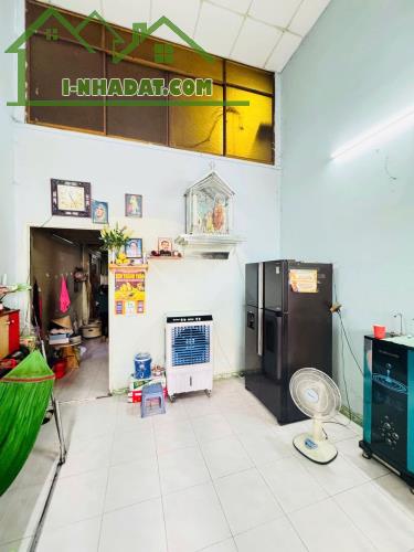 Bán nhà Măt tiền Vườn Lài - cách chợ Tân Hương 400m, DT: 4.1x13m, Trệt +Lừng, 9.1 tỷ. - 1