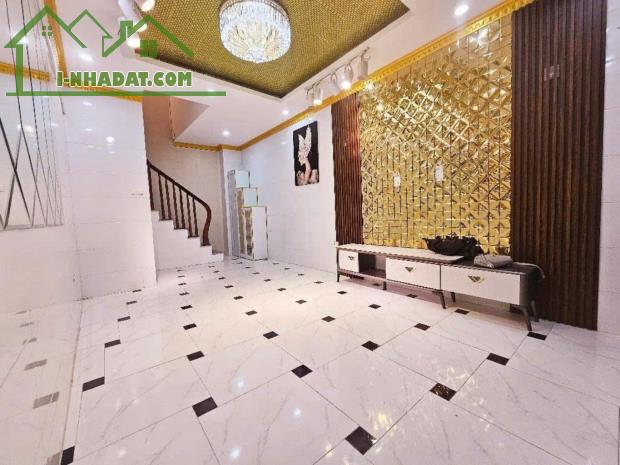 BÁN NHÀ TRƯƠNG ĐỊNH 5.45TỶ - 4 tầng- NGÕ BA GÁC - 50M RA PHỐ - 1