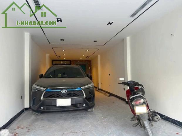 BÁN NHANH nhà phân lô LÊ TRỌNG TẤN - THANH XUÂN - Ô tô vào nhà 62m 5 Tầng, MT: 5.6m, hơn