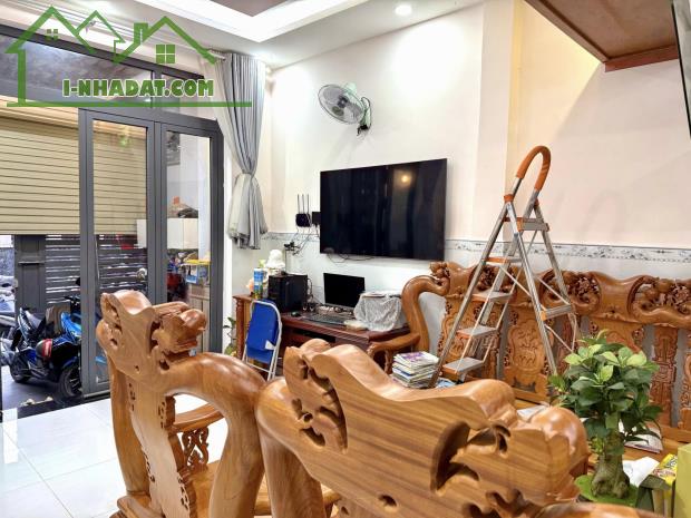 Nhà 2 mặt tiền mới coong chỉ 6.8 tỷ - 3